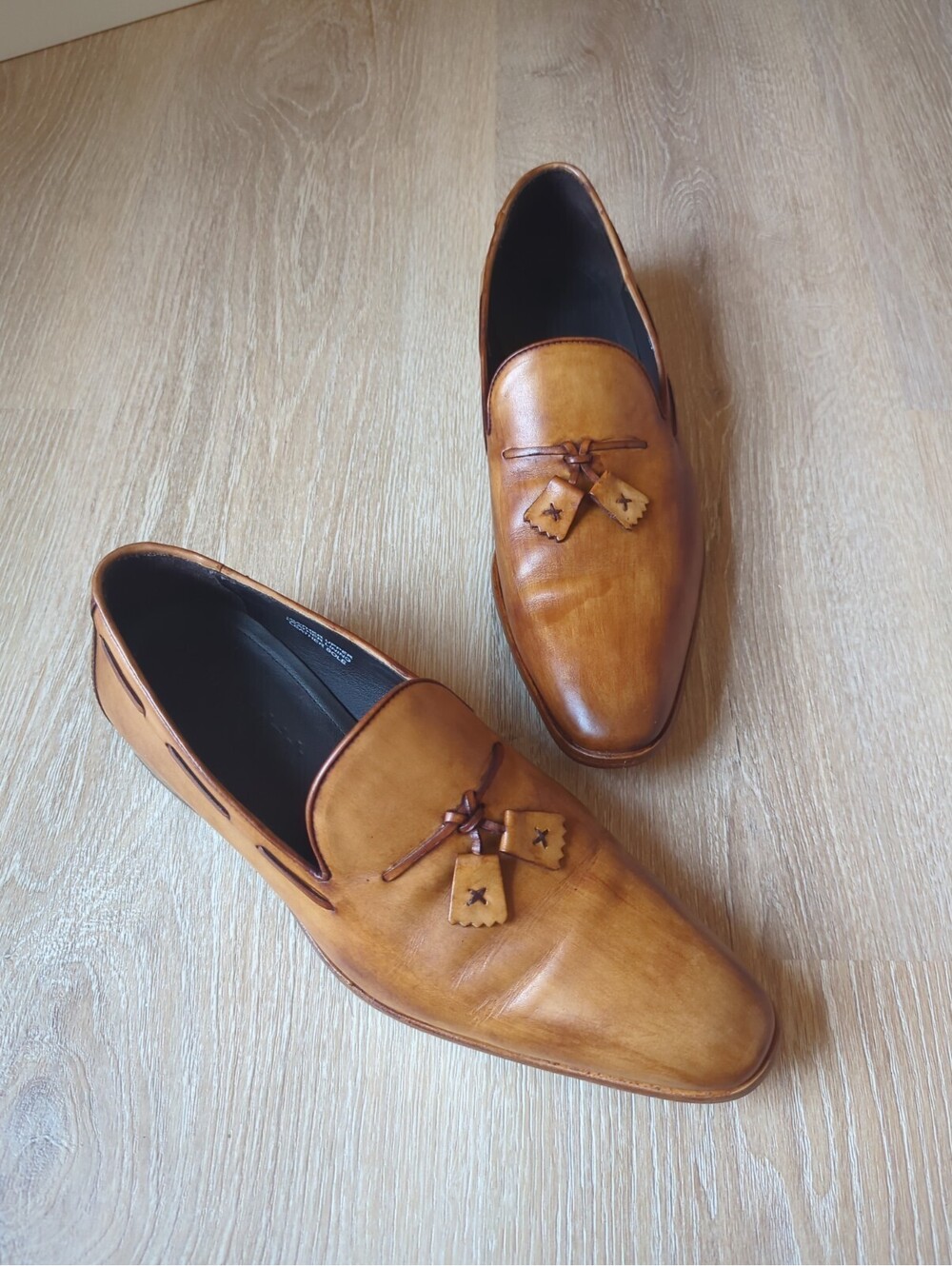 Paul Fredrick Ethan Tassle Chestnut Brown Leather Loafer, Men 9.5 Dress Shoes